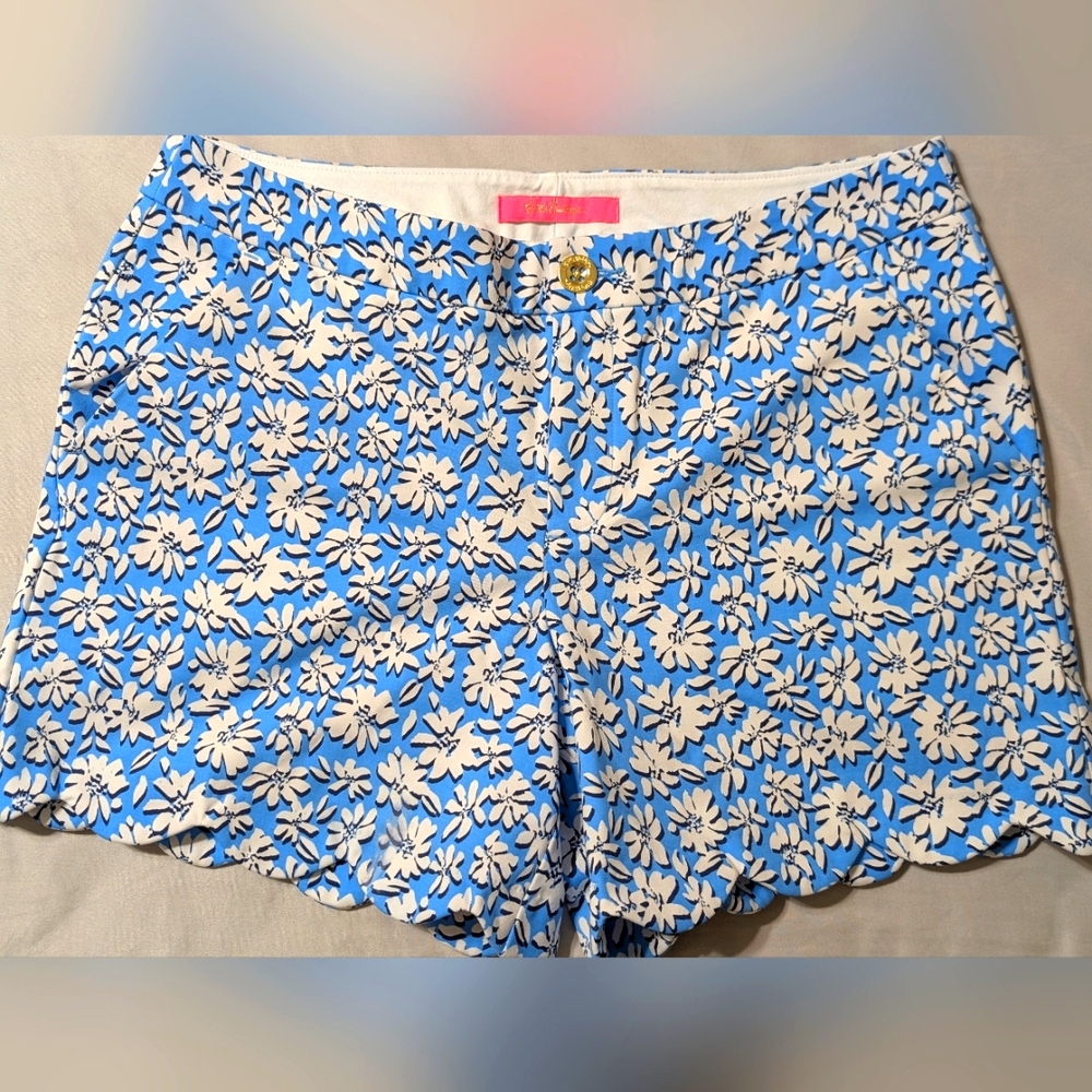 Lilly Pulitzer Blue and White Floral High Waist Shorts